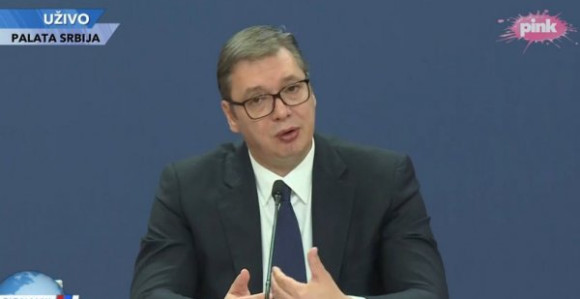 Vučić sa Angelom Merkel, zatim i sa Erdoganom
