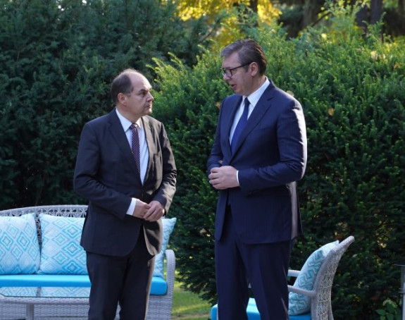 Vučić o sastanku sa Šmitom: Lake teme nisu bile na stolu