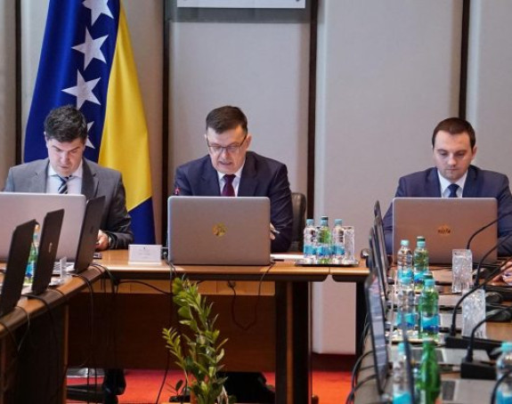 Hoće li Tegeltija sazvati sjednicu ili neće biti plata