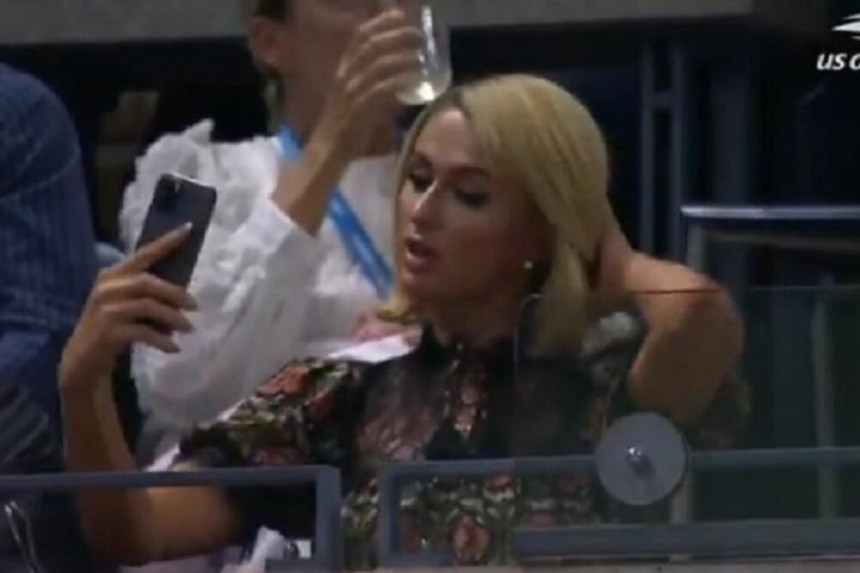 Paris Hilton izazvala haos prisustvom na Novakovom meču