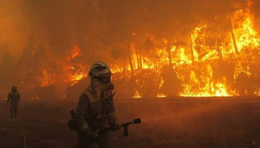 Шпанија: Пожари букте, сумња се да су подметнути