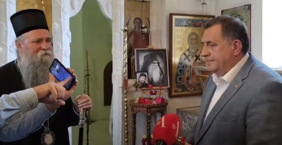 "Crkvu treba čuvati, ona je garant opstanka"