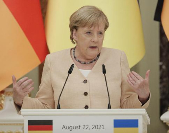 Kakve poruke Merkel donosi i zašto je baš ovo jedna od njenih posljednjih posjeta?