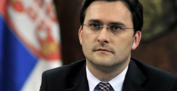 Излаз из кризе мора да буде у комуникацији