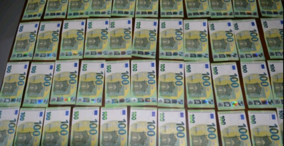 Pretresi u Bijeljini i Ugljeviku: Šest uhapšenih osoba