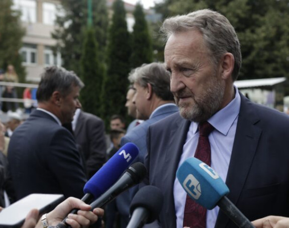 Izetbegović: Proće ljutnja Dodika, nije mu ovo prvi put