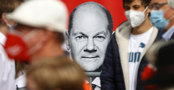 Da li je Olaf Šolc nasljednik Angele Merkel?