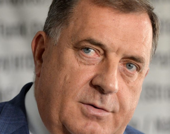 U čijem interesu radi Dodik?