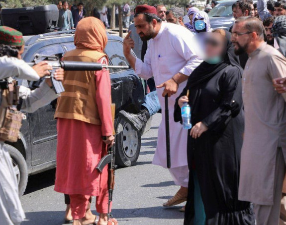 Talibani zaposlenim ženama: Ostanite kod kuće