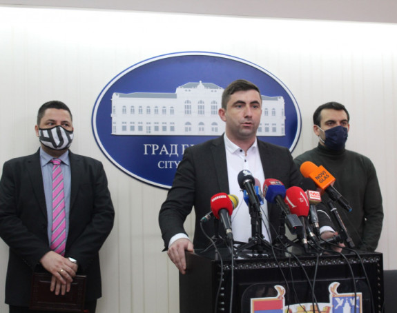 Узалуд вам покушаји, грађани се не могу преварити