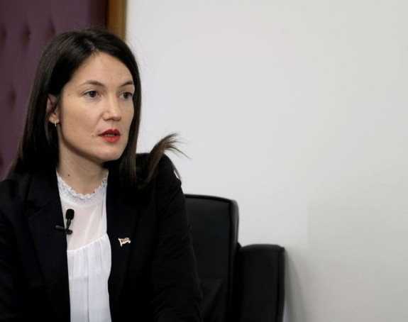 "Milion po milion, auto po auto, tender po tender..."