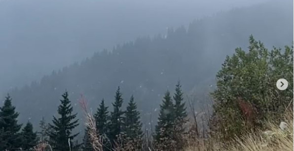 Na Kopaoniku pao prvi snijeg (VIDEO)