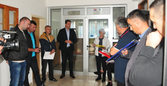 SNSD-ov načelnik zabranio ulazak odbornicima SDS