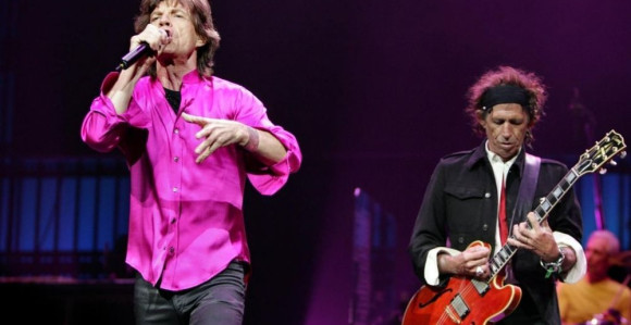 Roling Stonsi posvetili koncert voljenom bubnjaru Čarliju Votsu!