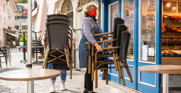 Spremaju se nove mjere: Nema plate za nevakcinisane?