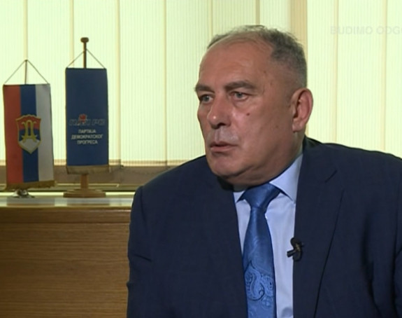 Visoki nosioci vlasti "orgijali" su na jahti u Portorožu