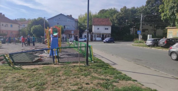 Uhapšen vozač autobusa koji je udario u igralište