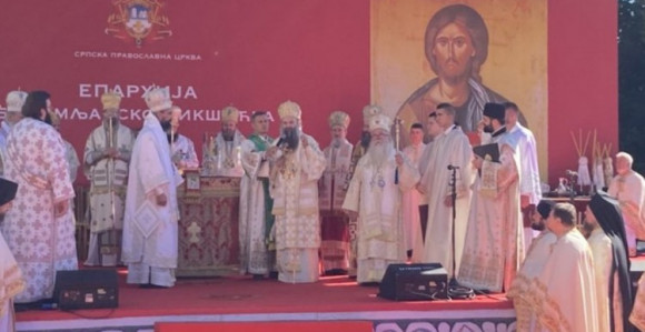 Đurđevi stupovi: Ustoličen vladika Metodije