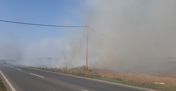 Požar kod Bijeljine: Vozači oprez, smanjena vidljivost