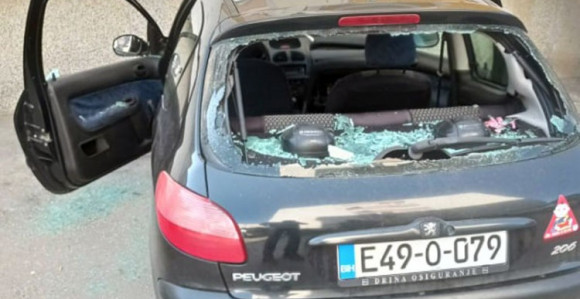 Banjaluka: Slupao auto u kojem su bile djevojke