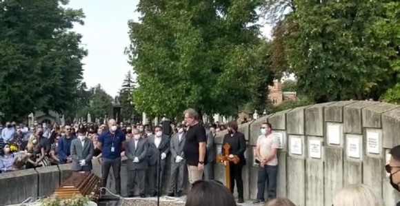 Nenad Nenadović sahranjen u Aleji zaslužnih građana