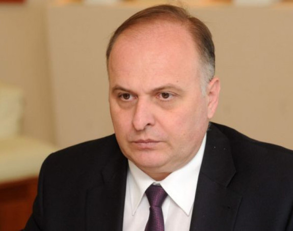 "Nadležni hitno prihvatite se posla i riješite problem"