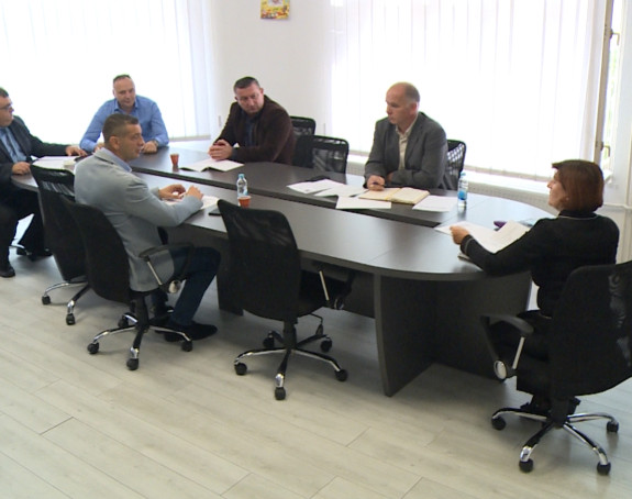 Tražićemo od Vlade Srpske povećanje plata radnicima