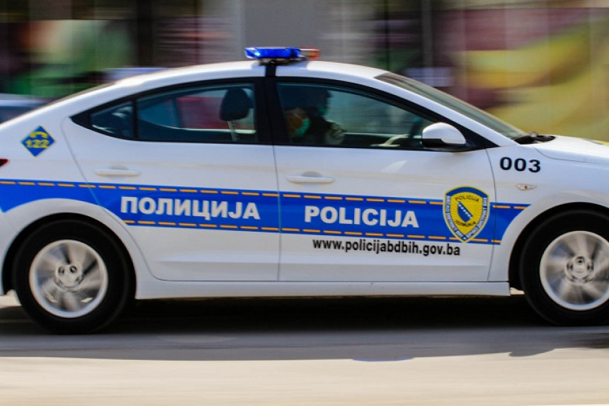 Visokopozicionirani službenici uhapšeni u distriktu Brčko