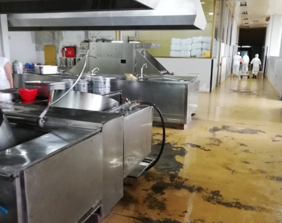 UKC Srpske ne dozvoljava nastavak kontrole kuhinje