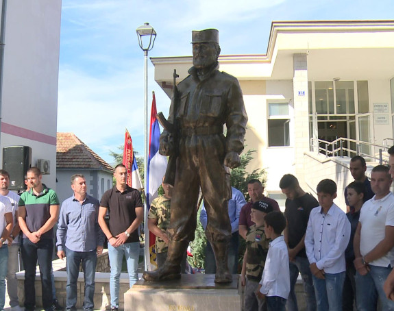 Билећа: Откривен споменик војводи Раду Радовићу