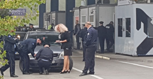 Prve naljepnice na Jarinju, počela primjena sporazuma