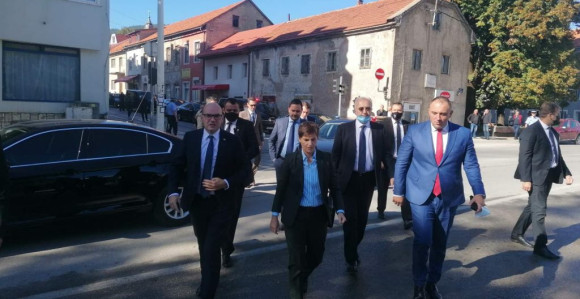 Ана Брнабић у Невесињу: Србија ће увијек бити ту (ВИДЕО)