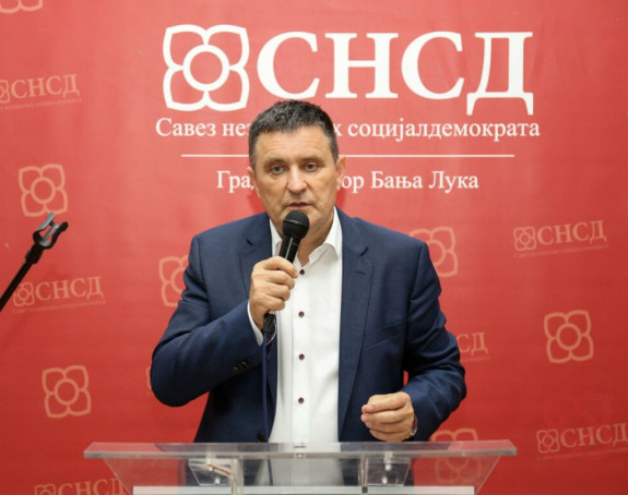 СНСД и даље у одбрани директора УКЦ-а Влада Ђајића
