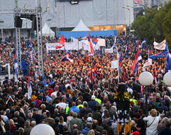 Hoće li vlast ispuniti zahtjeve opozicije ili idu novi protesti?!