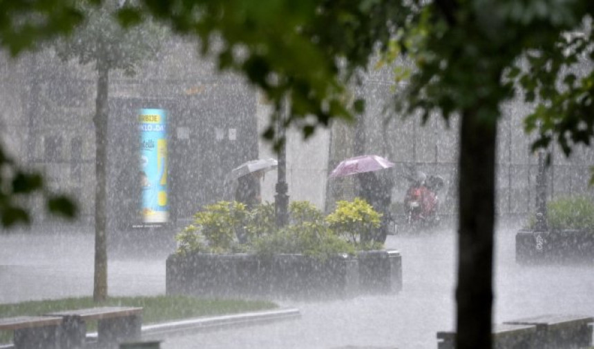 Meteorolozi izdali upozorenje: Stižu obilne padavine