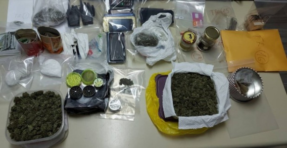 Kod bračnog para pronađen kilogram droge, municija ...