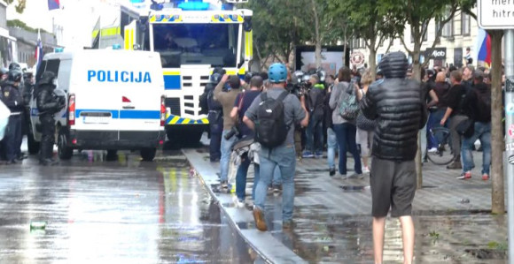 Ponovo haos na ulicama Ljubljane zbog kovid mjera