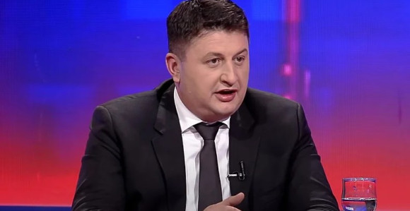 Makroekonomska politika Vlade je potpuni promašaj