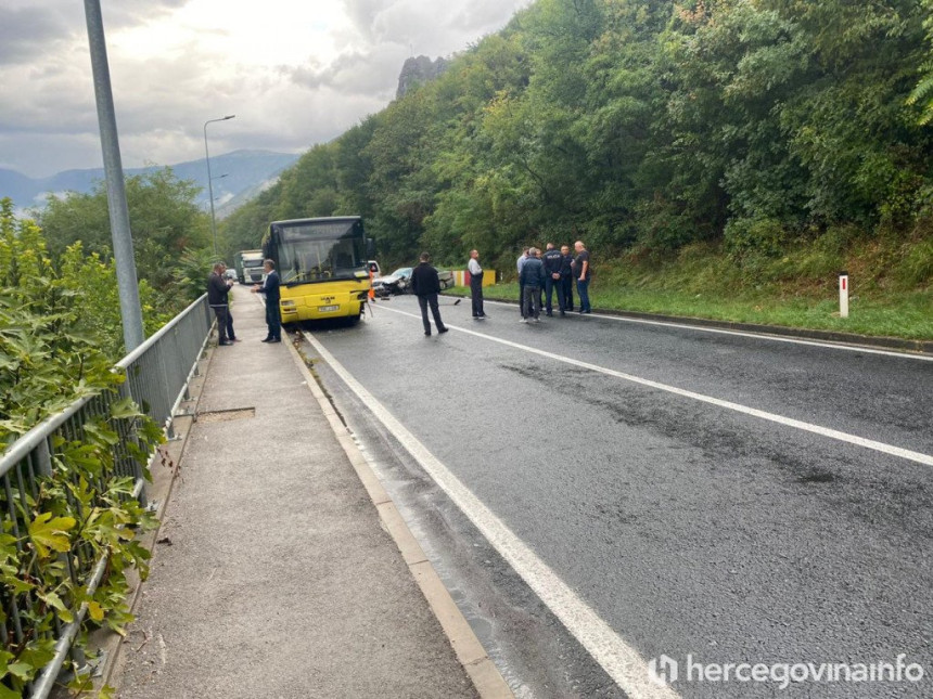 Тешка саобраћајна несрећа код Мостара