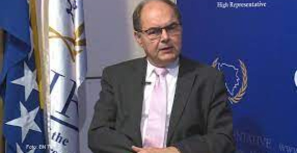 Šmit siguran: Srbi se vraćaju u institucije BiH