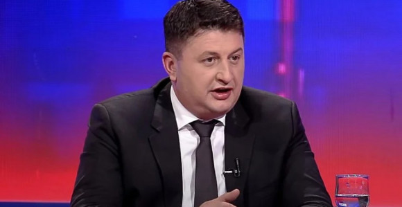 Šta će se desiti kada silni krediti dođu na naplatu? (VIDEO)