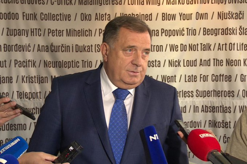 Dodik u okršaju sa novinarima u Beogradu (VIDEO)