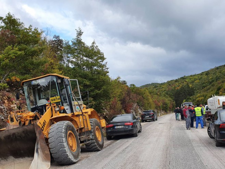 Zvanično počeli radovi na putu Nevesinje-Mostar