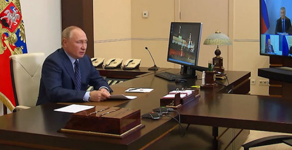 Putin se zakašljao na sastanku: "Svaki dan me testiraju"