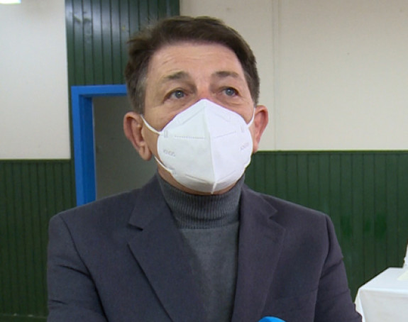 Nakon smrti oca i sina cijelo selo se vakcinisalo