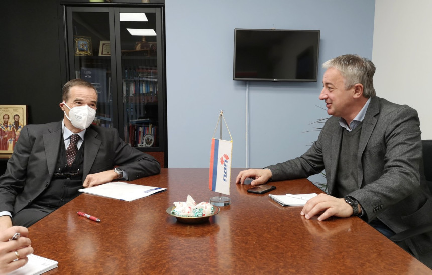 Borenović: Svi su već siti najava nekih referenduma