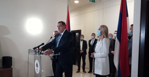 Nakon što je prenio, sada bi da vraća nadležnosti Srpske