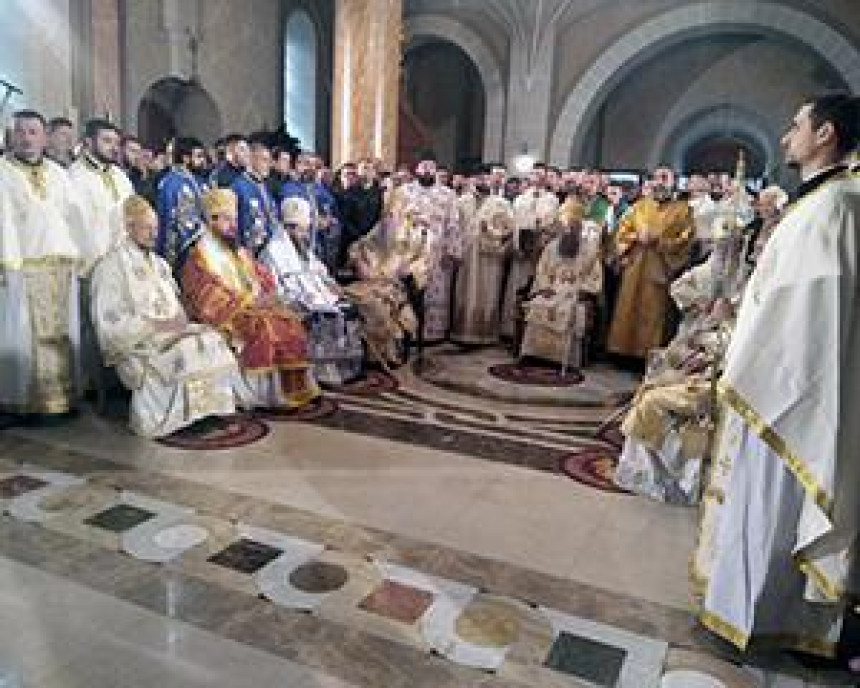 Patrijarh srpski uputio blagoslov brojnim vjernicima