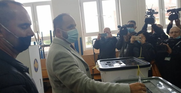 Glasanje na Kosovu i Metohiji protiče bez incidenata