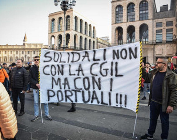 Протест у Милану због увођења зелених пропусница